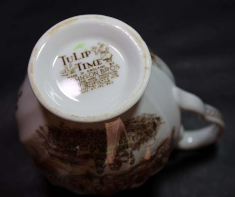 Johnson Bros Tulip Time Sauce Jug.