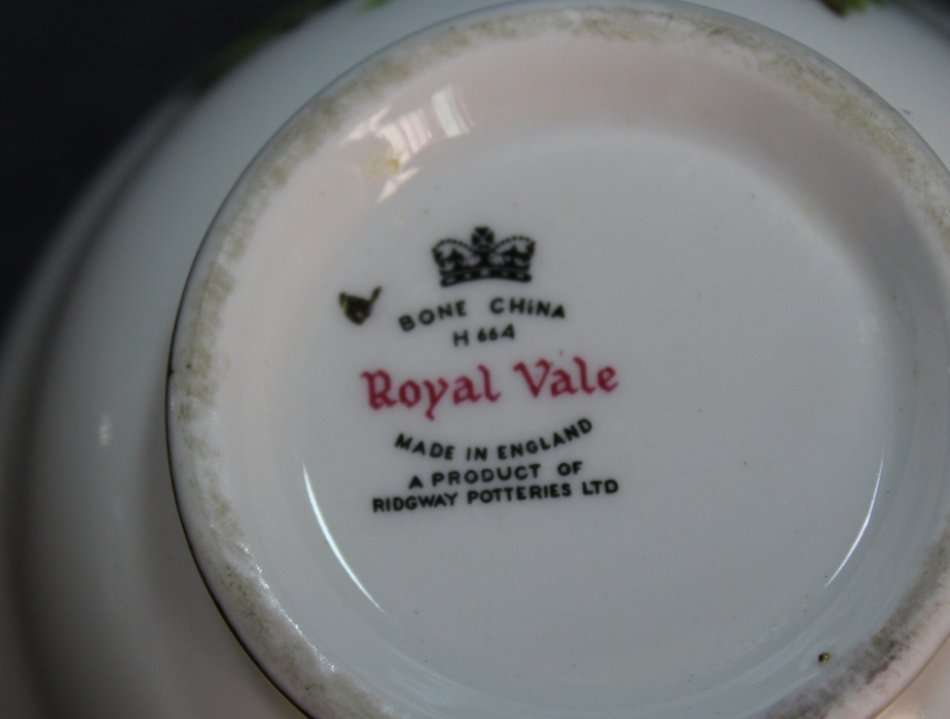 Ridgway Potteries Royal Vale Bone China Milk Jug and Sugar Basin