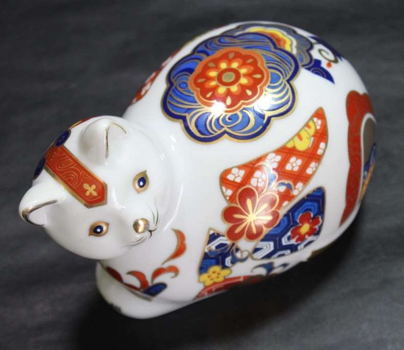 Colourfully Decorated Porcelain Ornamental Cat from Japan