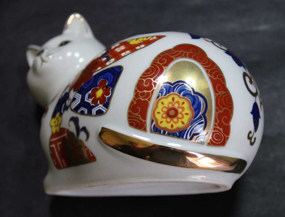 Colourfully Decorated Porcelain Ornamental Cat from Japan