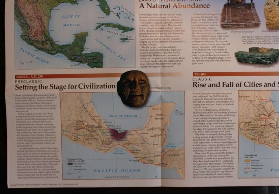 National Geographic Folded Map of Ancient Mesoamerica Dec 1997