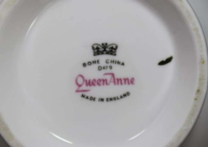 Queen Anne Fine Bone China Pink Rose Pattern Milk Jug