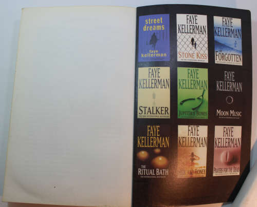 Straight Into Darkness By Faye Kellerman Softcover Book