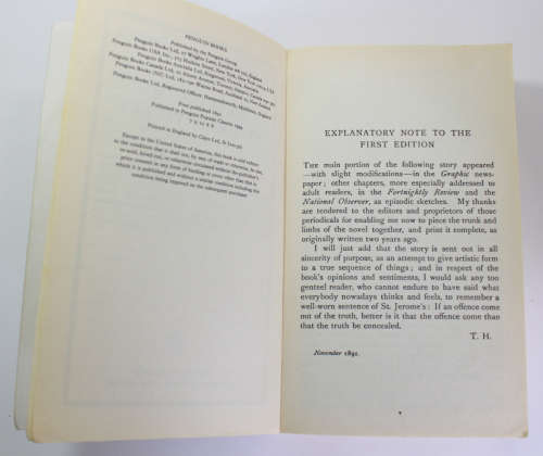 Tess Of The D`Urbervilles by Thomas Hardy penguin Classics Softcover Book