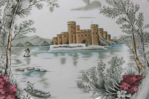 Vintage Alfred Meakin Decorative Wall Plate - Queen`s Castle.