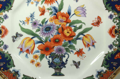 Eiwa Kinsei Hexagonal Shaped Japan Plate, Colourful Vase with Flowers and Gold Trim