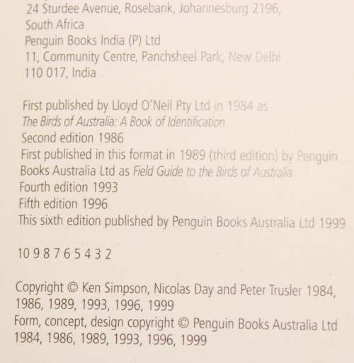 Field Guide to the Birds Of Australia by Simpson & Day Softcover Book