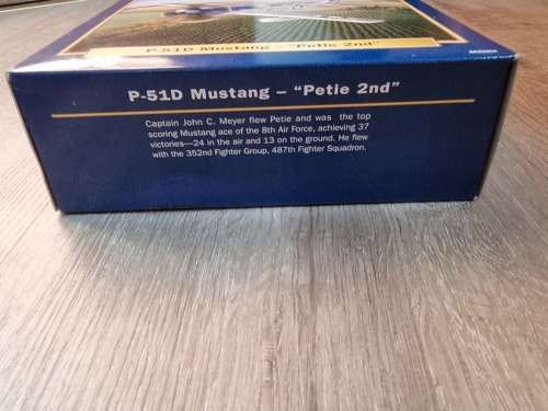 Corgi Diecast 1 72 Scale Aviation Archive P 51 D Mustang Petie 2 Nd AA 32204