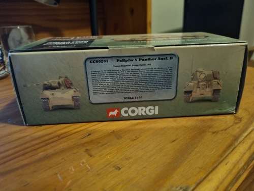 Corgi CC60201 PzKpfw V Panther Ausf.D Panzer Regt, Op Barbarossa Russia in 1:50
