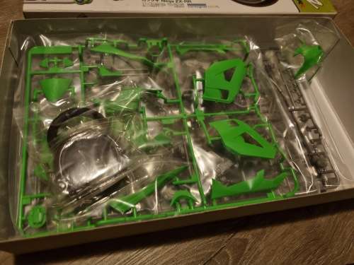 Tamiya 1/12 Kawasaki Ninja Zx-rr Motorcycle Tam14109