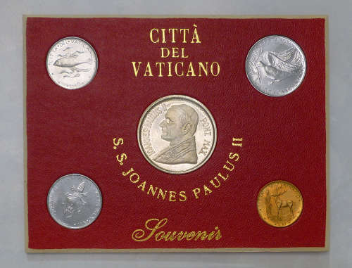 VATICAN Souvenir Citta` Del Vaticano Five (5) Coin Mint Set with SILVER Pope John Paul II Medal