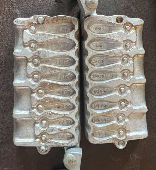 Vintage Penn Sport NO 3 Fishing Lead Weight Sinker Mold - Made in USA.