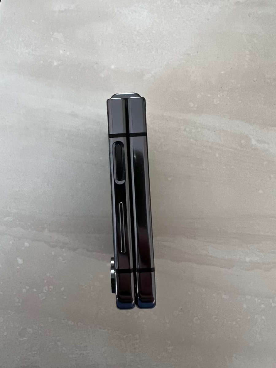 Samsung Galaxy flip 5