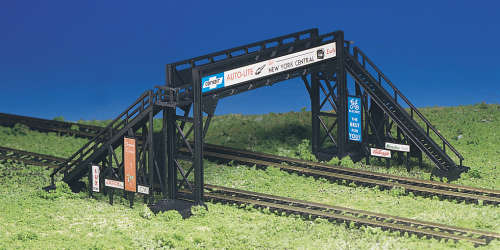 Bachmann Pedestrian Bridge (HO Scale) Kit NEW BOXED (Special Offer)
