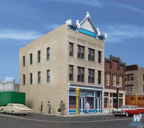 Walthers Cornerstone Magnolia Hotel - KIT (NEW)