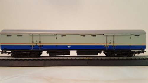 SARM Trans Karoo KP-1 Parcel Van. (NEW BOXED)