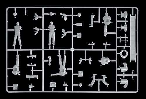 Italeri 1/35 M.A.S. Crew & accessories