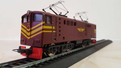 LIMA SAR E919 Electric Locomotive. (Re Boxed)