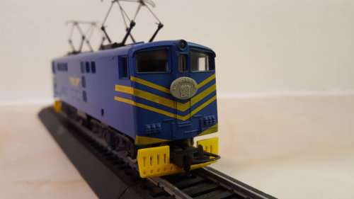LIMA SAR E444 Electric Locomotive. (Re Boxed)
