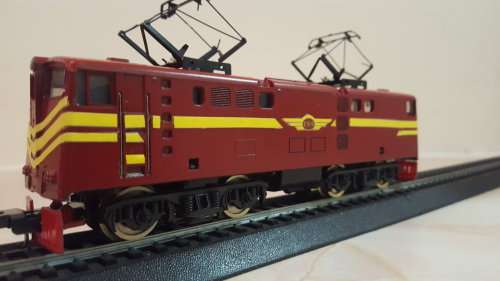 Lima SAR 5E Electric Locomotive. (Re-Boxed)