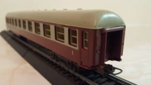 LIMA SAR Old Trans Karoo 1st Class Coach. (Not Boxed)