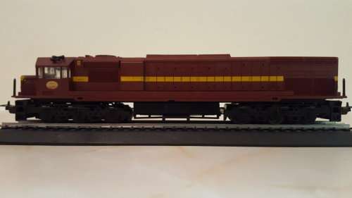 Lima 34 Class SAR Diesel Locomotive. (In Original Box)