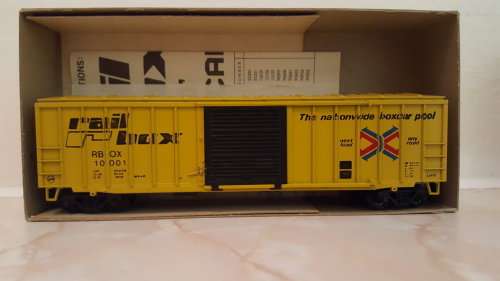 Athearn Rail Box Car. (Original Boxed)