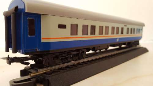 SARM Spoornet E-2 2nd Class Coach. (NEW BOXED)