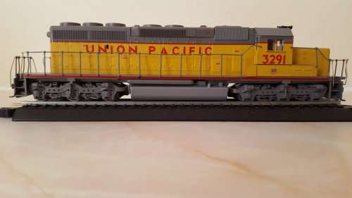 Athearn Union Pacific 3291 Diesel Locomotive. (In Original Box)