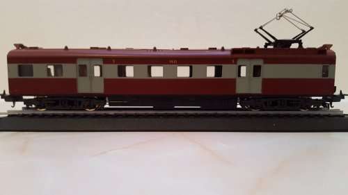 Lima SAR Suburban 3rd Class Dummy Unit. (Re-boxed)