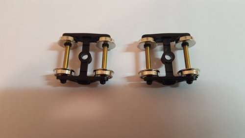 Accurail Set of 2 Bougies with Metal Wheels (Brand New)
