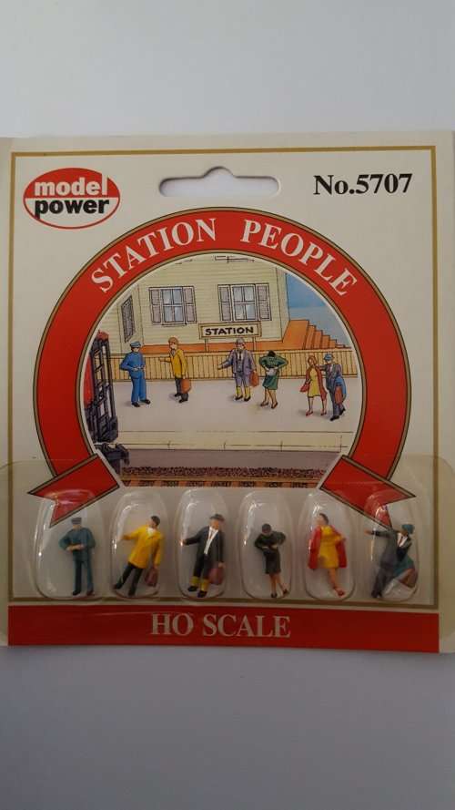 Station People Set of 6