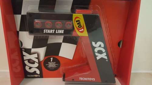 EVO 1 Stop Light for SCX Slot Cars 1/32 Scale.