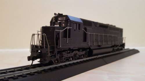 Athearn - SPD40 Diesel Locomotive. (Undecorated)