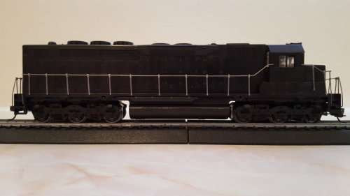 Athearn - SPD40 Diesel Locomotive. (Undecorated)