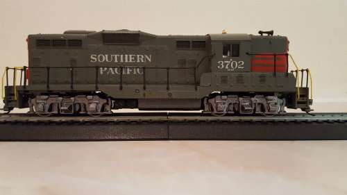 Athearn - Southern Pacific GP9 Powered Diesel. (Not Boxed)