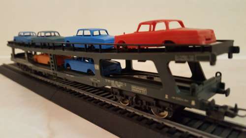 Lima - Double Deck Car Carrier c/with cars. (Not Boxed)