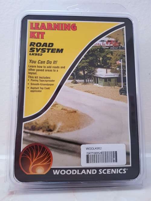 Woodland Scenics LK952 Roads & Pavement Learning Kit.