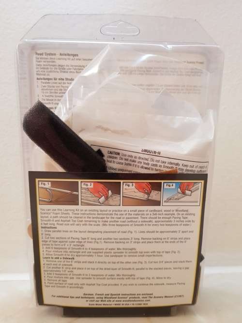 Woodland Scenics LK952 Roads & Pavement Learning Kit.