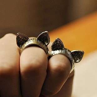 Cat Lovers! Get Vintage Style Cat Ear Ring!!