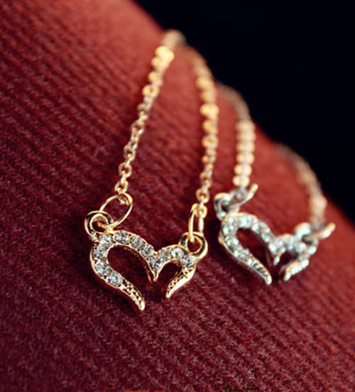 Beautiful Rhinestone Heart Necklace