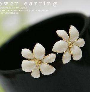 Flower Studs Earrings