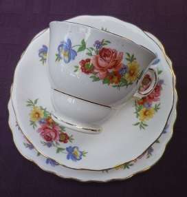 FOR CELESTE ONLY PLEASE#### COLCLOUGH TRIO WITH PINK & YELLOW ROSES. PATTERN 6725