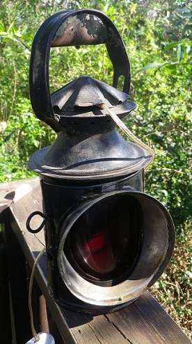 FANTASTIC RARE, COLLECTABLE SAR/SAS signal lantern.Electrified. Works perfectly. Green & Red fliters
