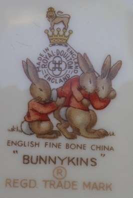VINTAGE 1936 Royal Doulton Bunnykins plate. Theme; "Bunnies rafting"