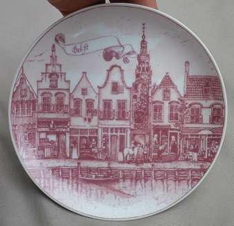 ROMANTIC PINK Delft Holland Ouden Molen Fabriek Special Limited Collectors Edition Plate. cm