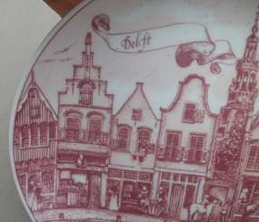 ROMANTIC PINK Delft Holland Ouden Molen Fabriek Special Limited Collectors Edition Plate. cm