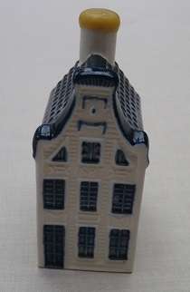 Lucky for some. No.13 Blue Delfts BOLS House FOR KLM. FULL, SEALED. EXCELLENT CONDITION