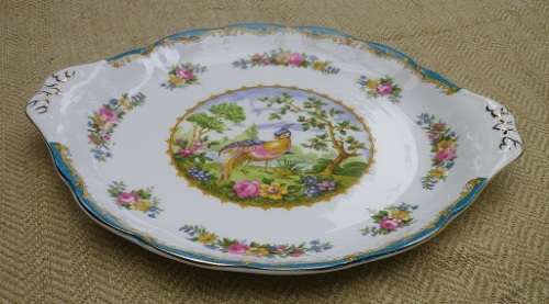 EXQUISITE, RARE ROYAL ALBERT BLUE 'CHELSEA BIRD"  CAKE PLATE. Reg. No: 839184 MINT CONDITION