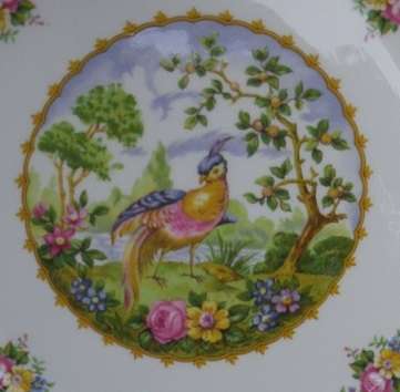 EXQUISITE, RARE ROYAL ALBERT BLUE 'CHELSEA BIRD"  CAKE PLATE. Reg. No: 839184 MINT CONDITION